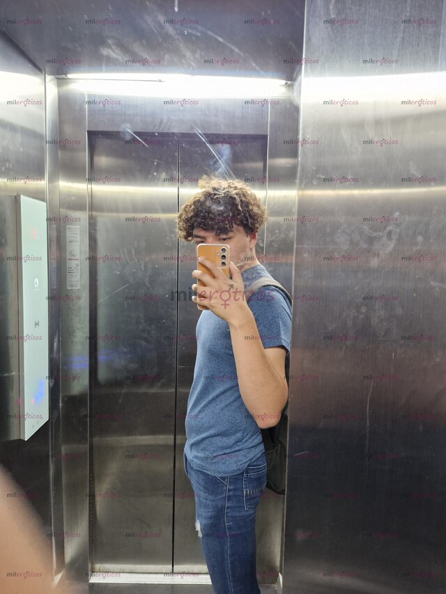 FOTOS DE CABALLERO DISCRETO, GÜERO DE 1.80 CON CABELLO RIZADO, CERO PRISAS.
