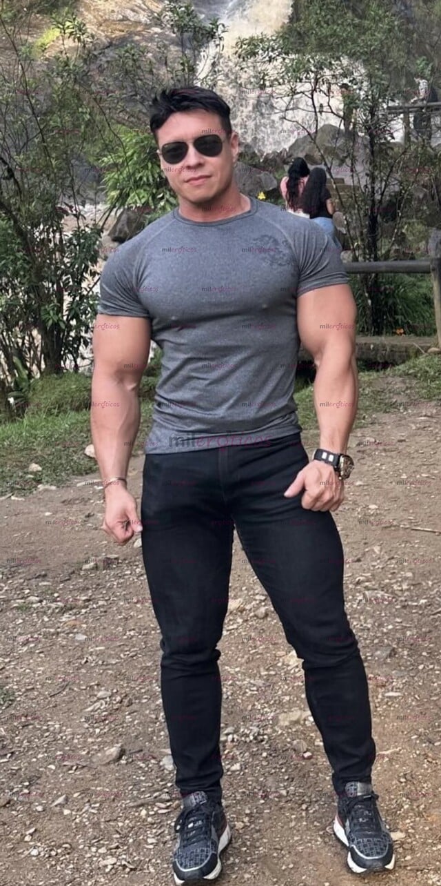 FOTOS DE MODELO DE ALTO NIVEL EN MEDELLÍN EXCLUSIVO Y COMPLACIENTE