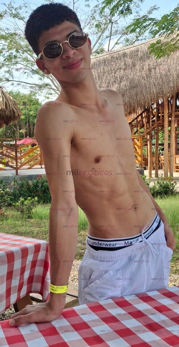 FOTOS DE JOVENCITO, VERSÁTIL QUE DESPIERTA EL DESEO MÁS OCULTO Y SUCIO QUE TENGAS.