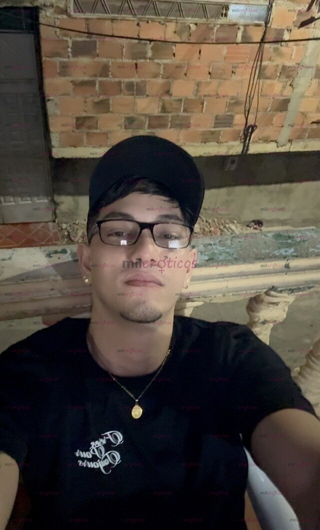 FOTOS DE CHICO SCORT BIEN PINTA DOTADO 22 CM LLÁMAME O ESCRÍBEME TENGO SITIO DISCRETO