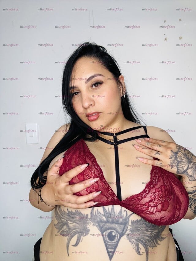 FOTOS DE RICA TATUADA DE PIEL BLANCA TETONA DEDE 50 PESOS