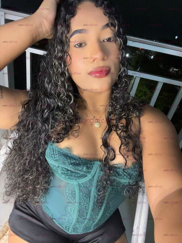 FOTOS DE LAURA LINDA Y EXCLUSIVA MORENITA RIZADA DE CULO GRANDE Y RICO