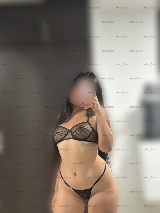 FOTOS DE SOFI HERMOSA PELINEGRA NUY SENSUAL EN TU CIUDAD