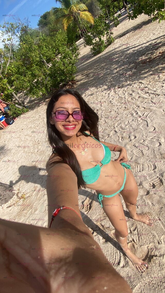 FOTOS DE NENA UNIVERSITARIA TODA UNA DIOSA CON MUCHA LUJURIA MUY CALIENTE PARA DARTE SEXO