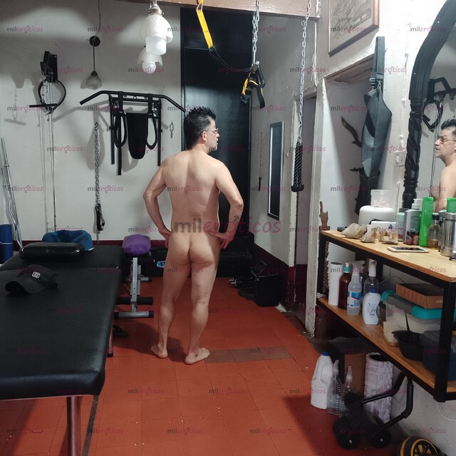 FOTOS DE MASAJISTA Y DEPILADOR OFREZCO SERVICIO SOLO PARA VARONES ACTIVOS EN MEDELLIN