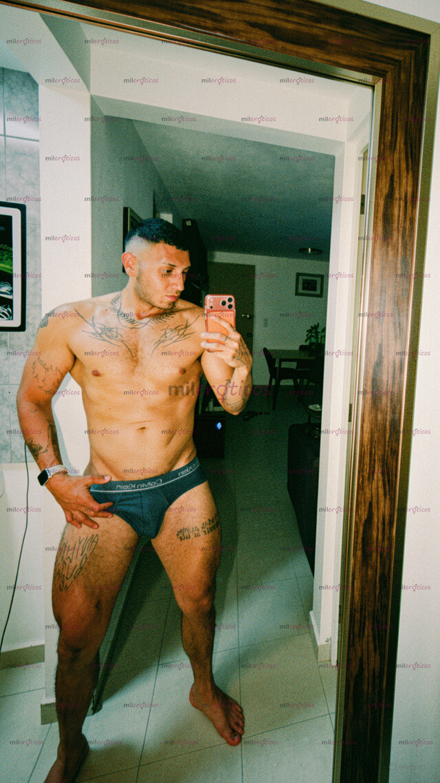 FOTOS DE MACHO ACTIVO XXL, SIEMPRE LISTO Y DURO PARA ATENDERTE