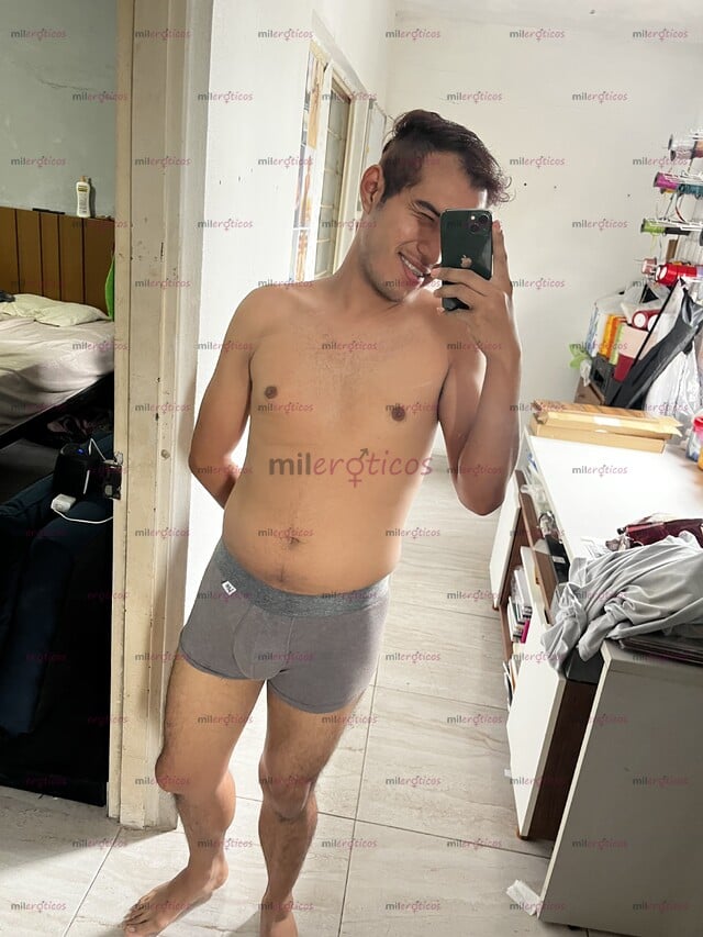 FOTOS DE JOVEN DOTADO COMPLACIENTE DOMICILIO CARIÑOSO