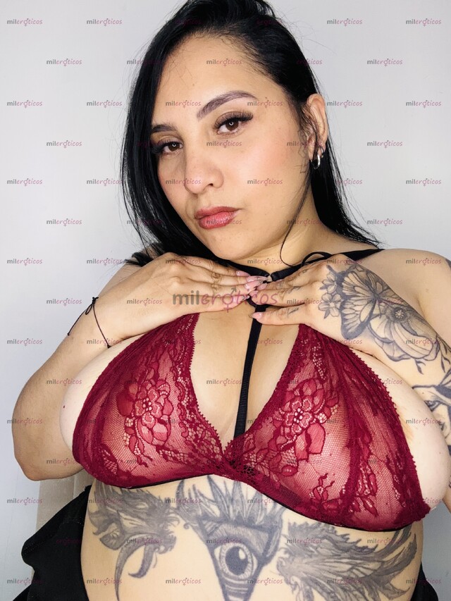 FOTOS DE RICA TATUADA TETONA VIDEOLLAMADA LÉSBICA