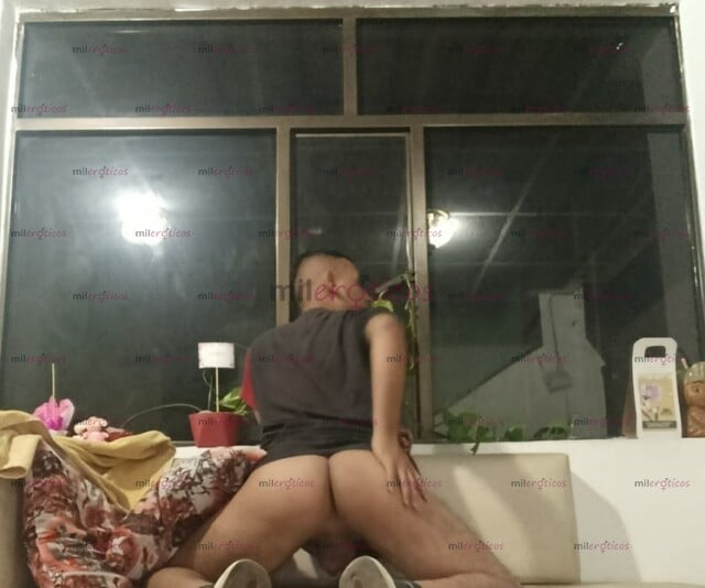 FOTOS DE SOY CARIÑOSO Y MUY CALIENTE CON UN CULITO BIEN RICO Y APRETADITO