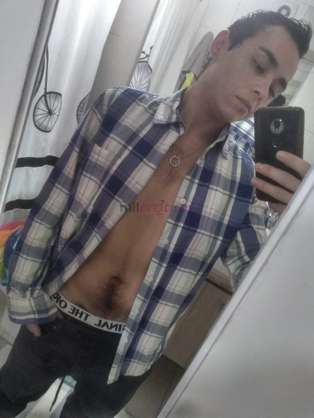 Trans masculino scort full discreto buena onda full morboso me encanta conocer gente nueva comparto hierbita pueden hablarme con toda confianza mando...