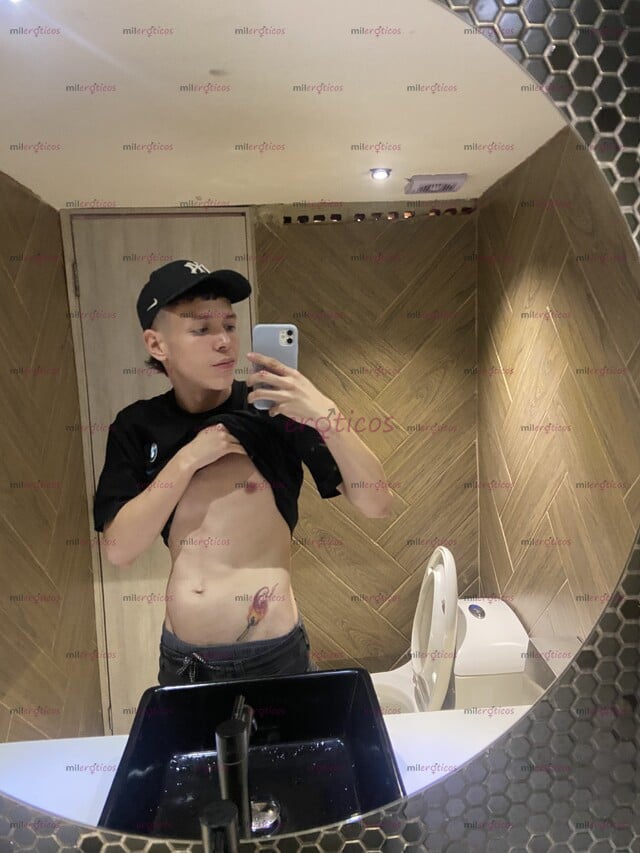 FOTOS DE SORNERO Y ARRECHO DISPUESTO A TODO VERGÓN
