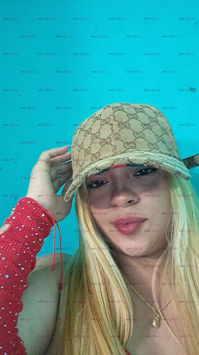 FOTOS DE PERRA DESEOSA DE VERGA! DISPONIBLES YA PAPI TODOS LOS SERVICIOS