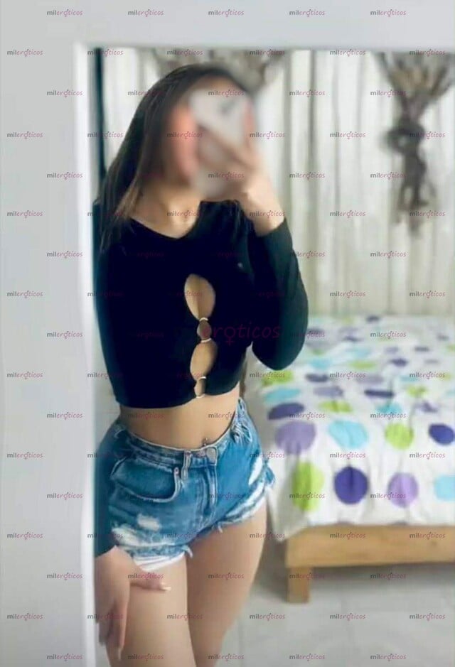 FOTOS DE NO TE QUEDES CON LAS GANAS DE METER TU VERGA POR MI CULOTE .