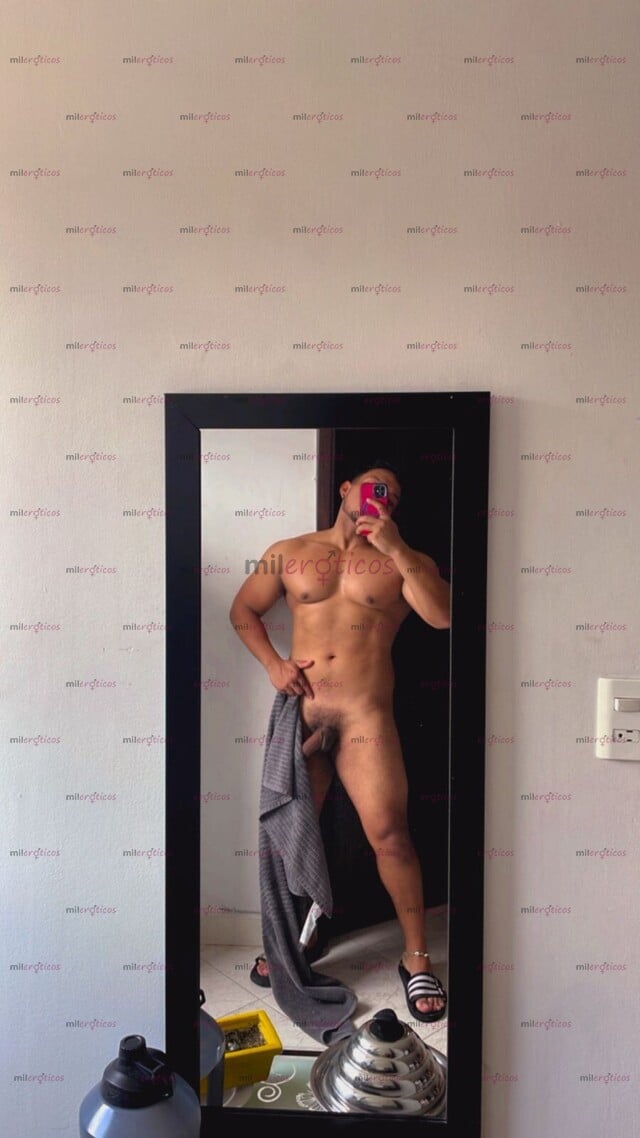 FOTOS DE JACKSON DISPONIBLE LECHERO ROMPE CULOS, LISTO PARA CUMPLIR TUS FANTASIAS