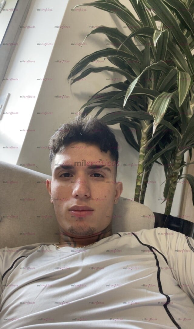 FOTOS DE ÚLTIMOS DÍAS PAISA PARCHADO SEXY Y MUY DISCRETO COMPLACIENTE REAL