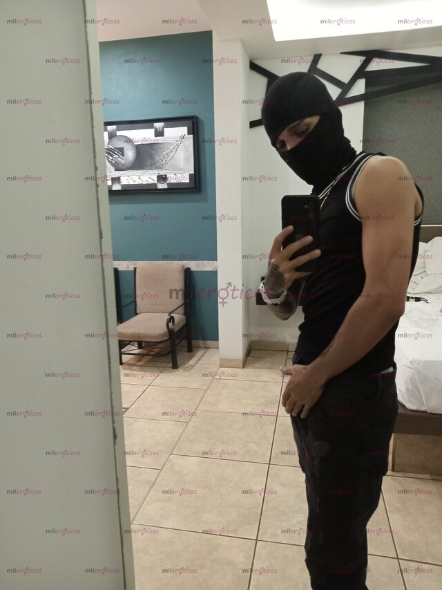 FOTOS DE COMETE MIS MECOS TE COJO TENGO LUGAR CABRON VARONIL PARA DARTE VERGA