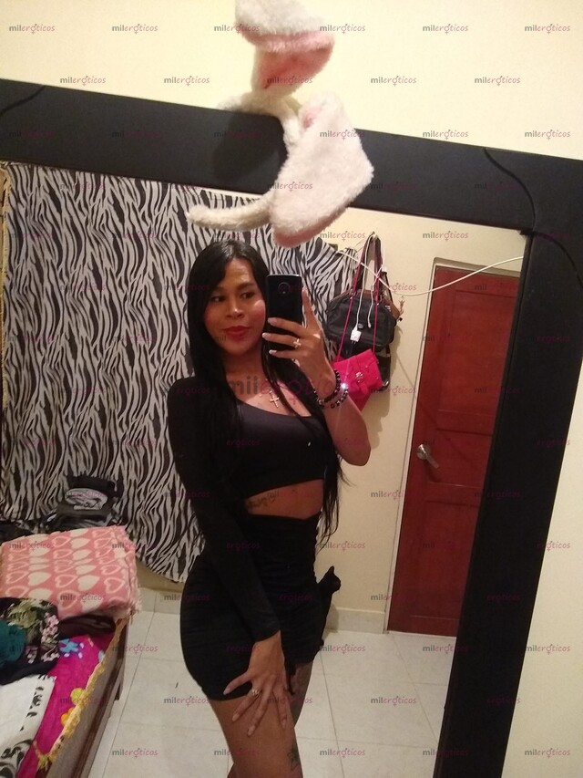FOTOS DE CHICA SEXY LINDA TRANS TE SATISFACE SUPER DESCOMPLICADA Y TODO TERRENO