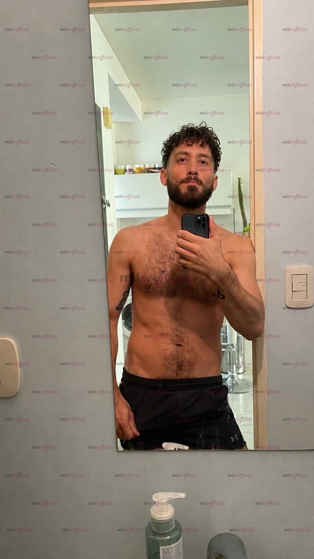 FOTOS DE MASAJISTA ARGENTINO, PROFE DE YOGA Y TANTRA
