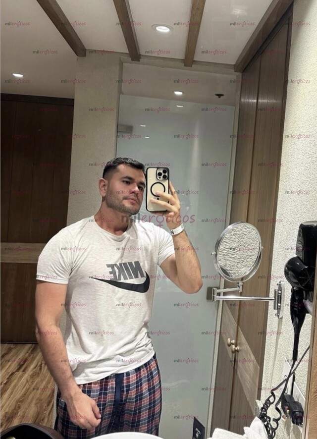 FOTOS DE SCORT VIP CALIENTE Y MORBOSO DISPONIBLE EN TU CIUDAD