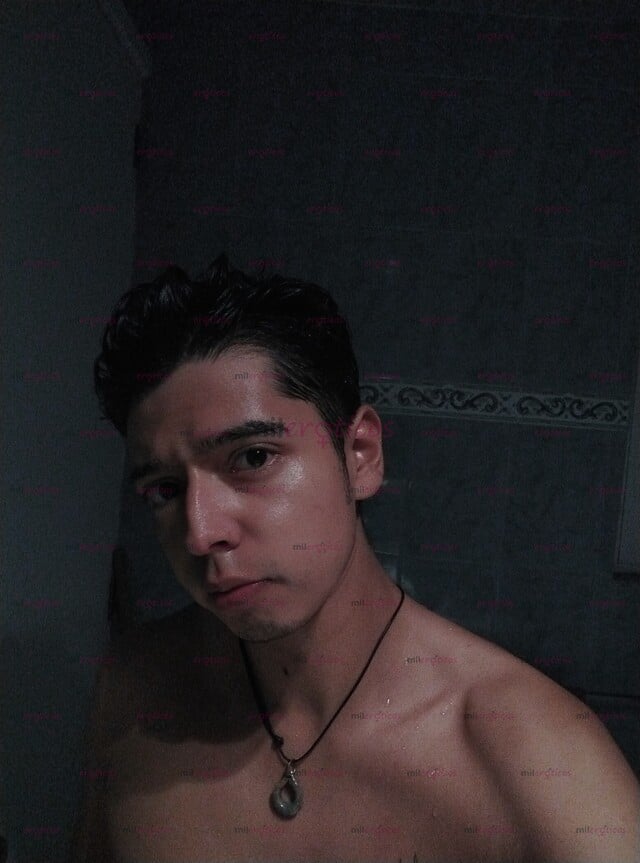 FOTOS DE TWINK VRGON, AMABLE, CARIÑOSO Y HORN.Y. LISTO PARA TI. TE VA A GUSTAR