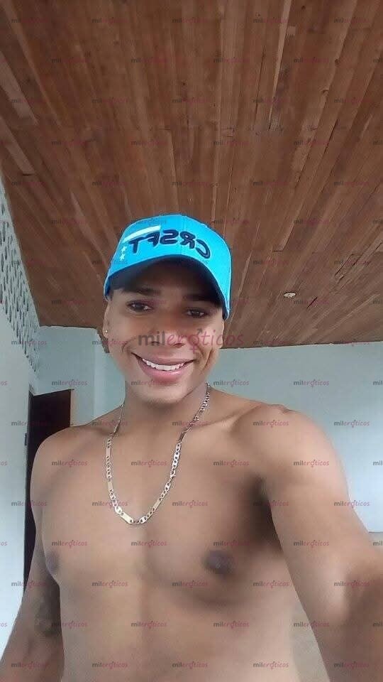 FOTOS DE BUENAS SOY ANDRES MUY ACTIVO CON GANAS DE COMPLACERTE MUCHO SOY MUY ARRECHO