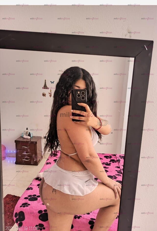 FOTOS DE SOFIA, RICA LACTANTE TETONA ARRECHITA LISTA PARA LLENARTE DE LECHITA
