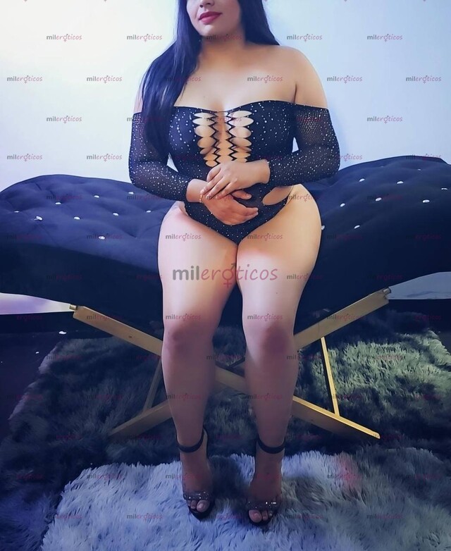 FOTOS DE ¡MIS NALGOTAS FIRMES, TE VAN A FASCINAR! MÍA CACHONDA UNIVERSITARIA CURVILÍNEA