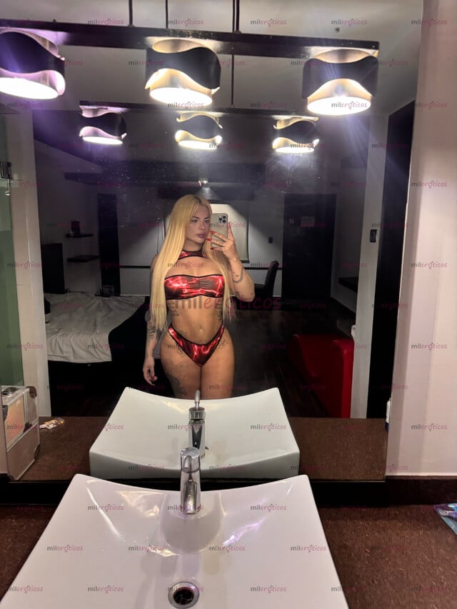 FOTOS DE RUBIA DE LUJO, ELEGANTE Y MUY COMPLACIENTE
