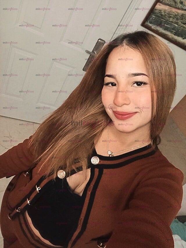 FOTOS DE WERA CACHONDA CON UN CULO GRANDE Y SEXY AMANTE DEL SEXO ORAL