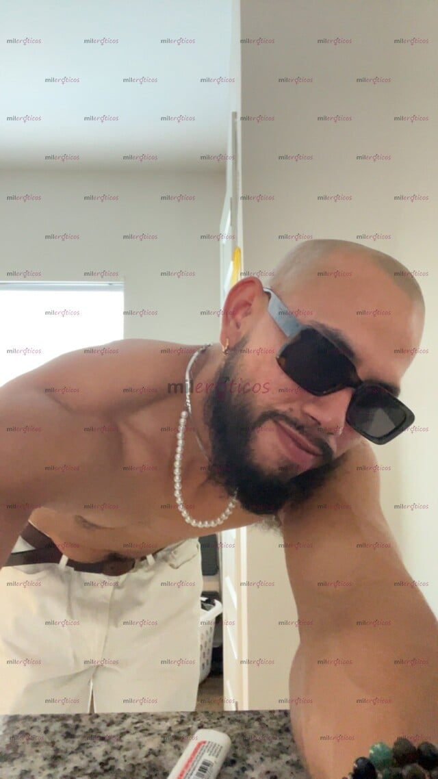 FOTOS DE VERGON VERGA GRUESA Y VENUDA ,BISEXUAL ACTIVO COGELON