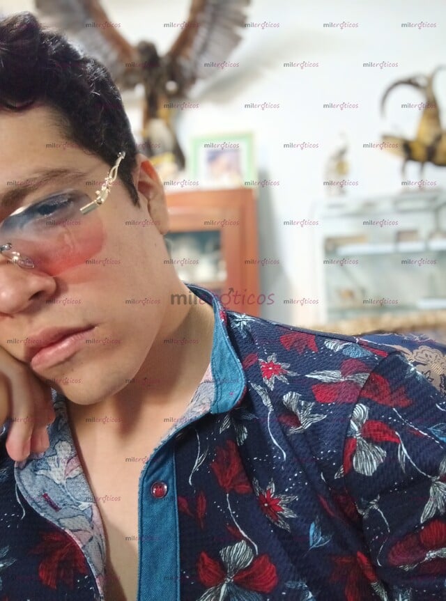 FOTOS DE ACOMPAÑANTE PARA TODA OCASIÓN Y EN TODO MOMENTO.
