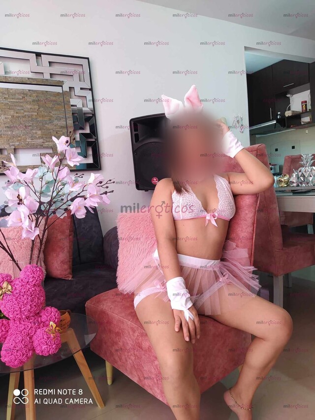 FOTOS DE HOLA SOY PAMELA COMPLACIENTE MORBOSA MAMADA RICA CONTÁCTAME!