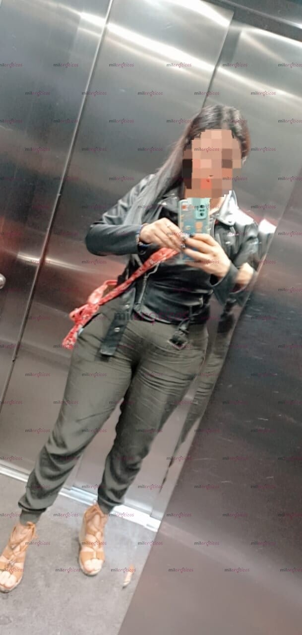 FOTOS DE SOY KARLY VAMOS A DIVERTIRNOS Y PASARLA INCREIBLE. SOY MUY CACHONDA Y DIVERTIDA.