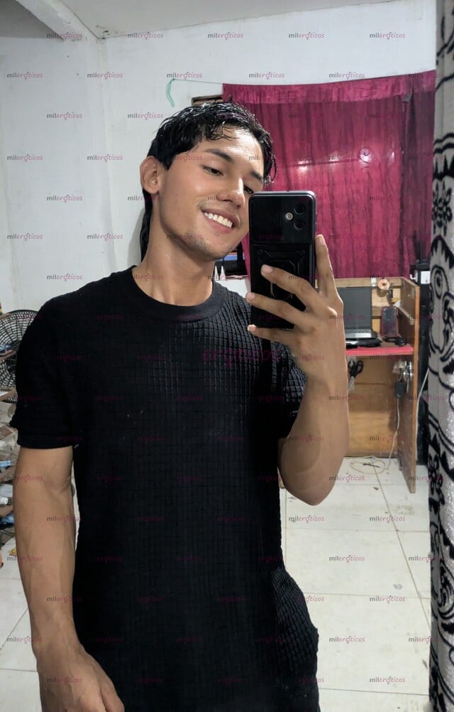 FOTOS DE OJO SOLO MUJERES, SOY JUAN UN CHICO DE PASO POR ESTA CIUDAD VEN Y DISFRUTAME