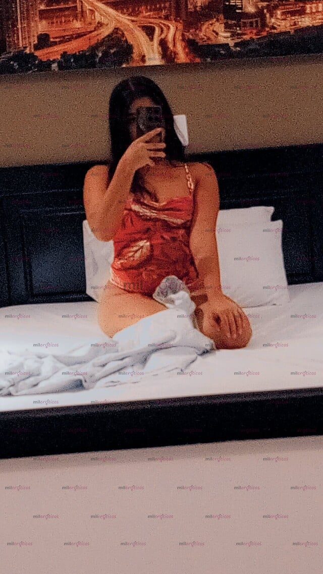 FOTOS DE HOLA AMOR MI NOMBRE ES ABBY TENGO 19 AÑOS DEVUELTA EN CALI
