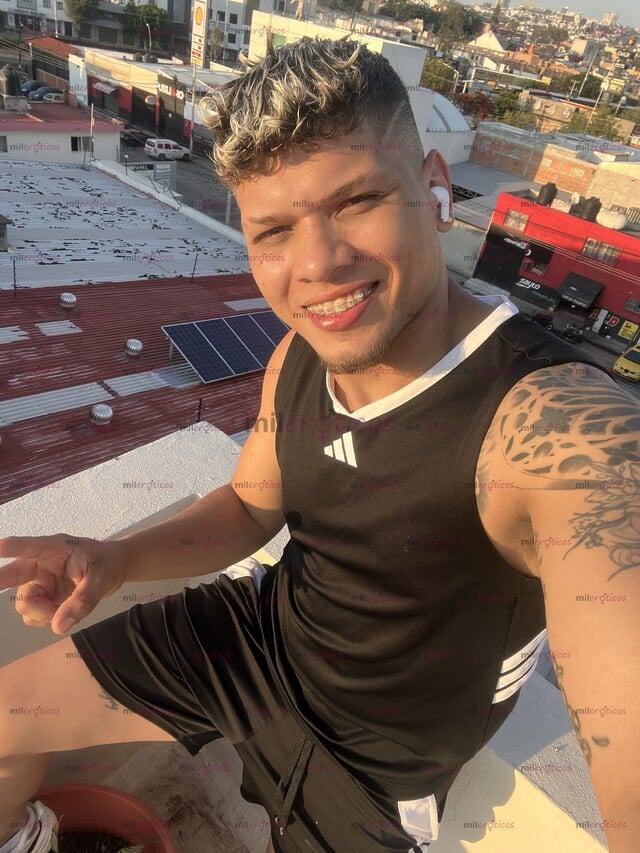 FOTOS DE VENEZOLANO JOVEN VERGON ACTIVO 100% DE VUELTA A CIUDAD DE MEXICO