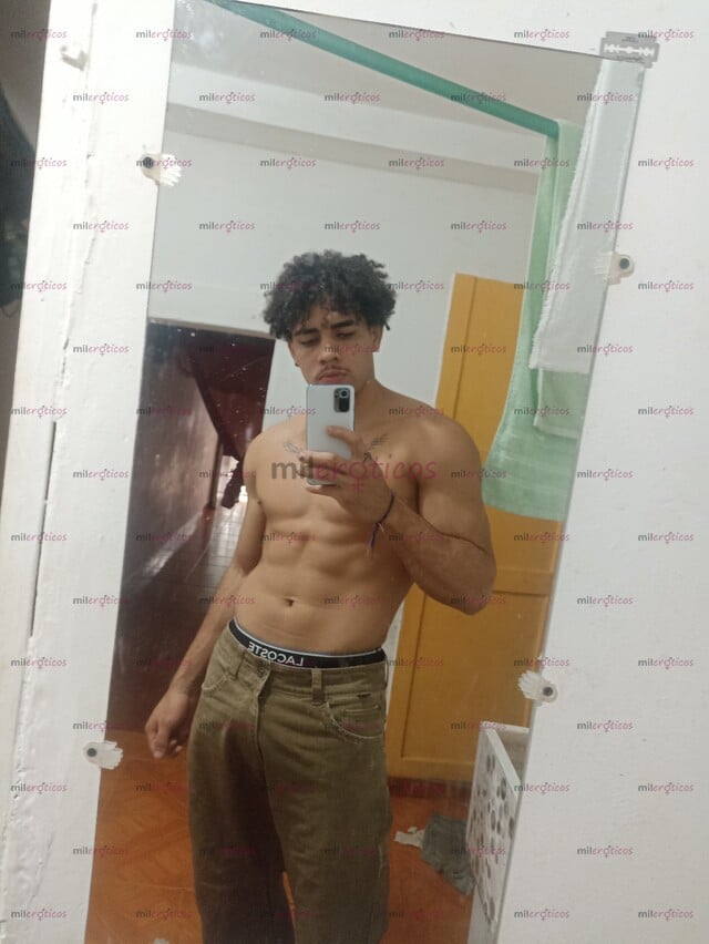 FOTOS DE FLACO ALTO VERGÓN ARRECHO DISPUESTO A COMPLACERTE Y HACERTE PASAR UN BUEN RATO