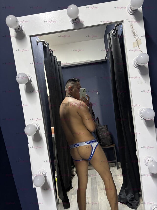 FOTOS DE BISEXUAL DOTADO CALIENTE PARA ATENDER A MUJERES Y HOMBRES