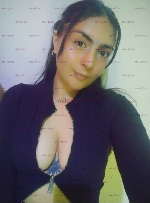 FOTOS DE ROLITA, PIEL BLANCA Y SUAVE, 100% NATURAL, ALTA