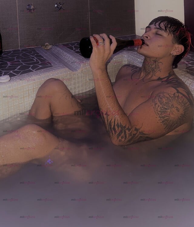 FOTOS DE JAROCHO TATUADO HOT TREMENDA MENTE PROVOCATIVO