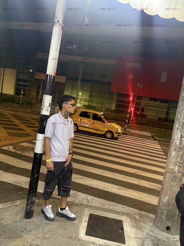 FOTOS DE PAISA VERGON VERSÁTIL MORBOSO HÁBLAME TODO PARA TI