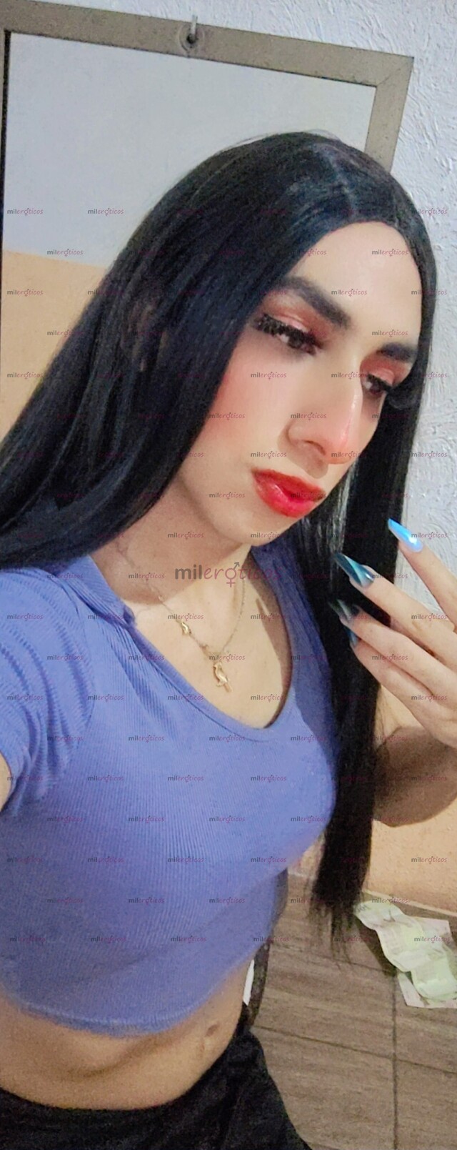 FOTOS DE PROMOCIÓN PREGUNTA NENA ALTA DELGADA TUIWK PASAMOS UN RICO MOMENTO PAPI