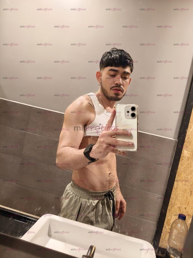 FOTOS DE 21CM LECHERO CONTENIDO HOT Y VIDEOLLAMADAS XXX