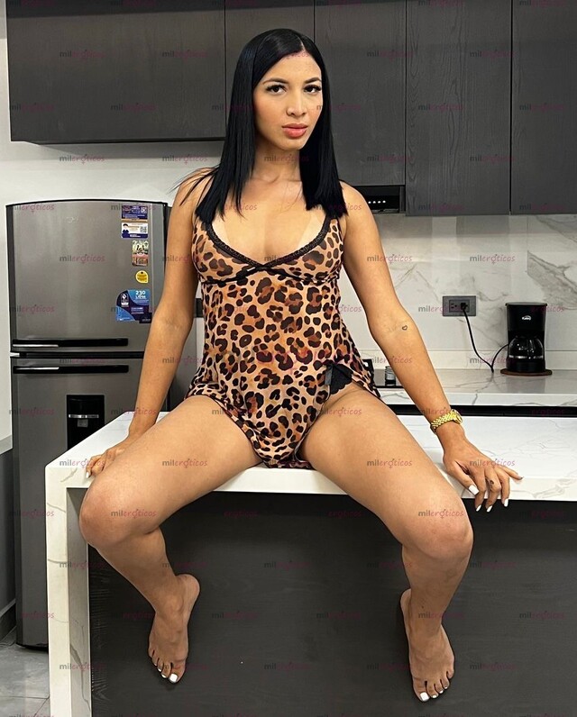 FOTOS DE CHICA SEXY PELI NEGRA Y EXTROVERTIDA QUE CUMPLIRÁ TUS FANTASÍAS