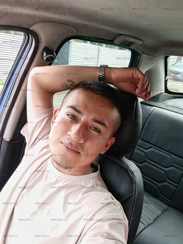 FOTOS DE JOVEN 22 AÑOS DISPONIBLE PARA COMPLACERTE