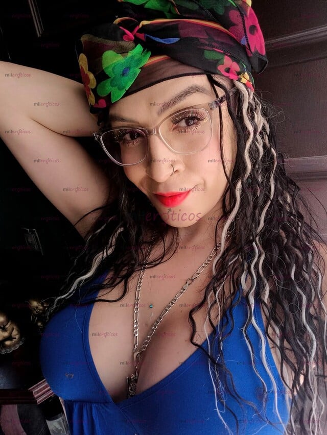 FOTOS DE SOY ELIZABETH PELÍNEGRA CALIENTE Y COMPLACIENTE LISTA PARA TI