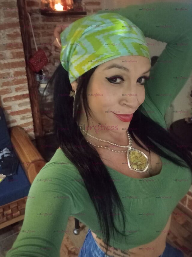 FOTOS DE SOY ELIZABETH PELÍNEGRA CALIENTE Y COMPLACIENTE LISTA PARA TI