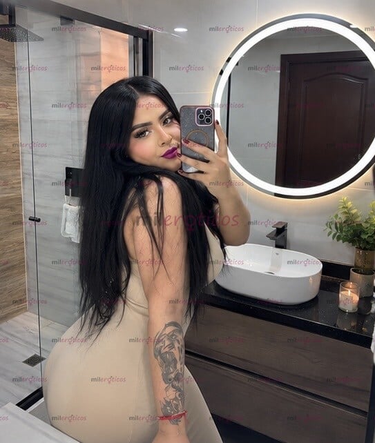 FOTOS DE CALIENTE SEXY VENEZOLANA DISPUESTA A COMPLACER TODOS TUS DESEOS PAPI