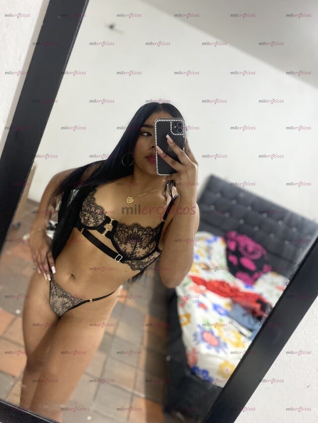 FOTOS DE TRIGUEÑA CON EL CUERPO PERFECTO MUY ARDIENTE Y ENCANTADORA