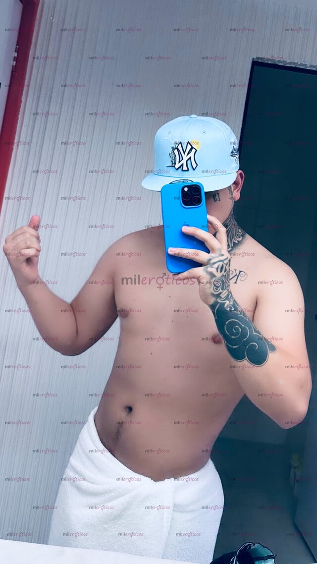 FOTOS DE DOMINIC, TATUADITO GUERITO SERVICIO DE CALIDAD MUY LECHERO.